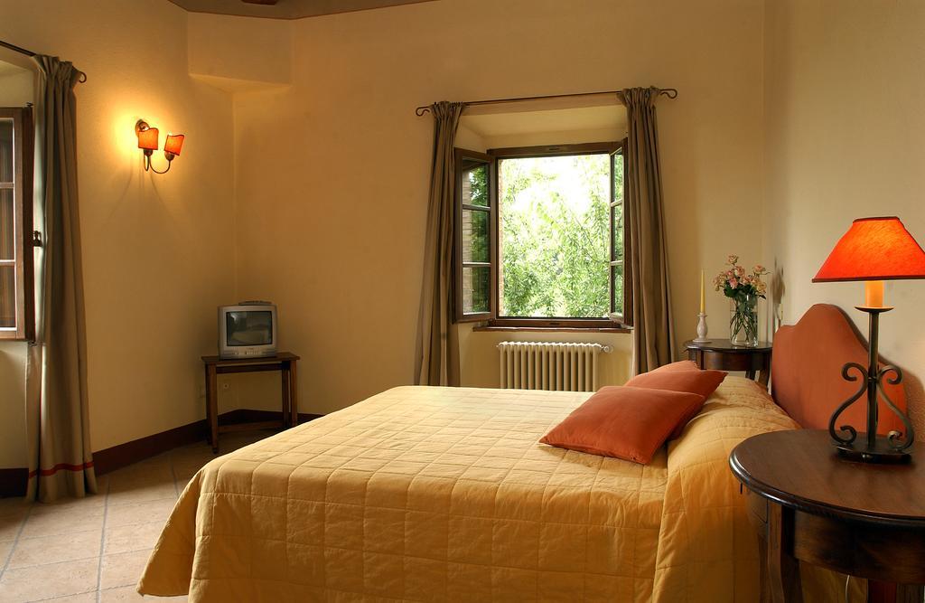 Relais Guado Al Sole Otel Pomarance Oda fotoğraf