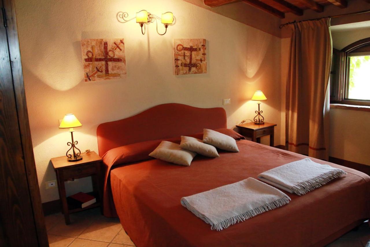 Relais Guado Al Sole Otel Pomarance Oda fotoğraf